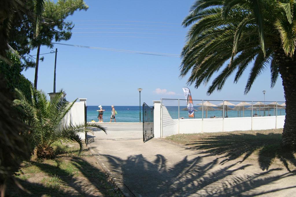 Villa Paradiso Neos Marmaras Rum bild